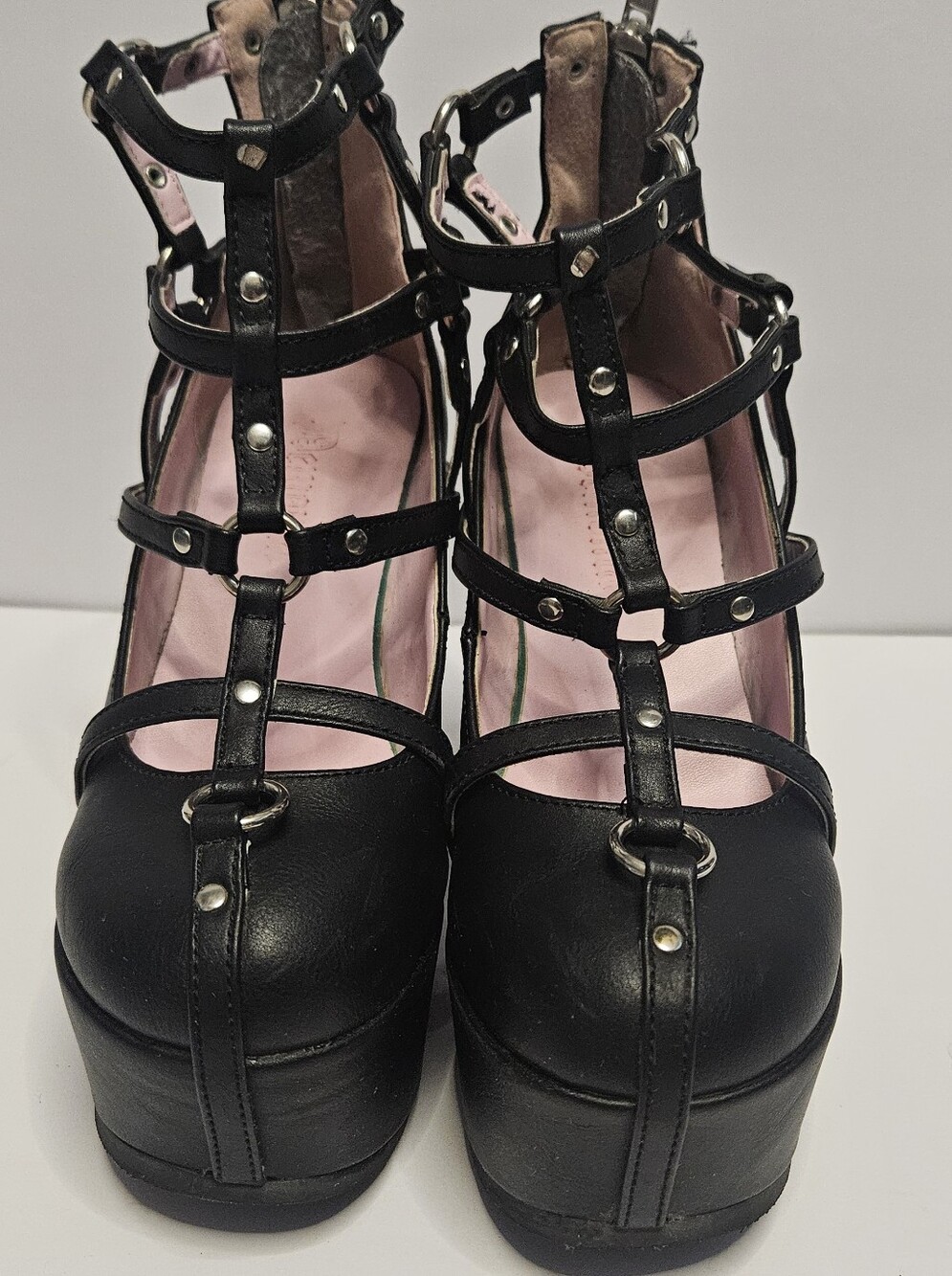 Demonia Poison-25-1 Wedge Platform